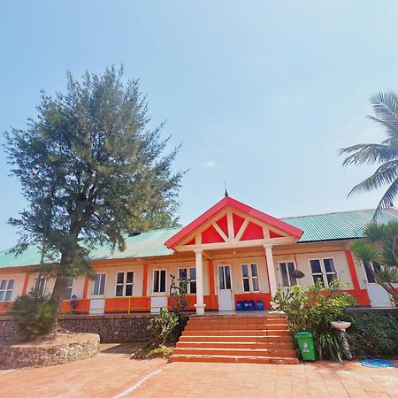 Hai Yen Hotel Quang Binh ドンホイ エクステリア 写真