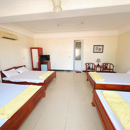 Hai Yen Hotel Quang Binh ドンホイ エクステリア 写真