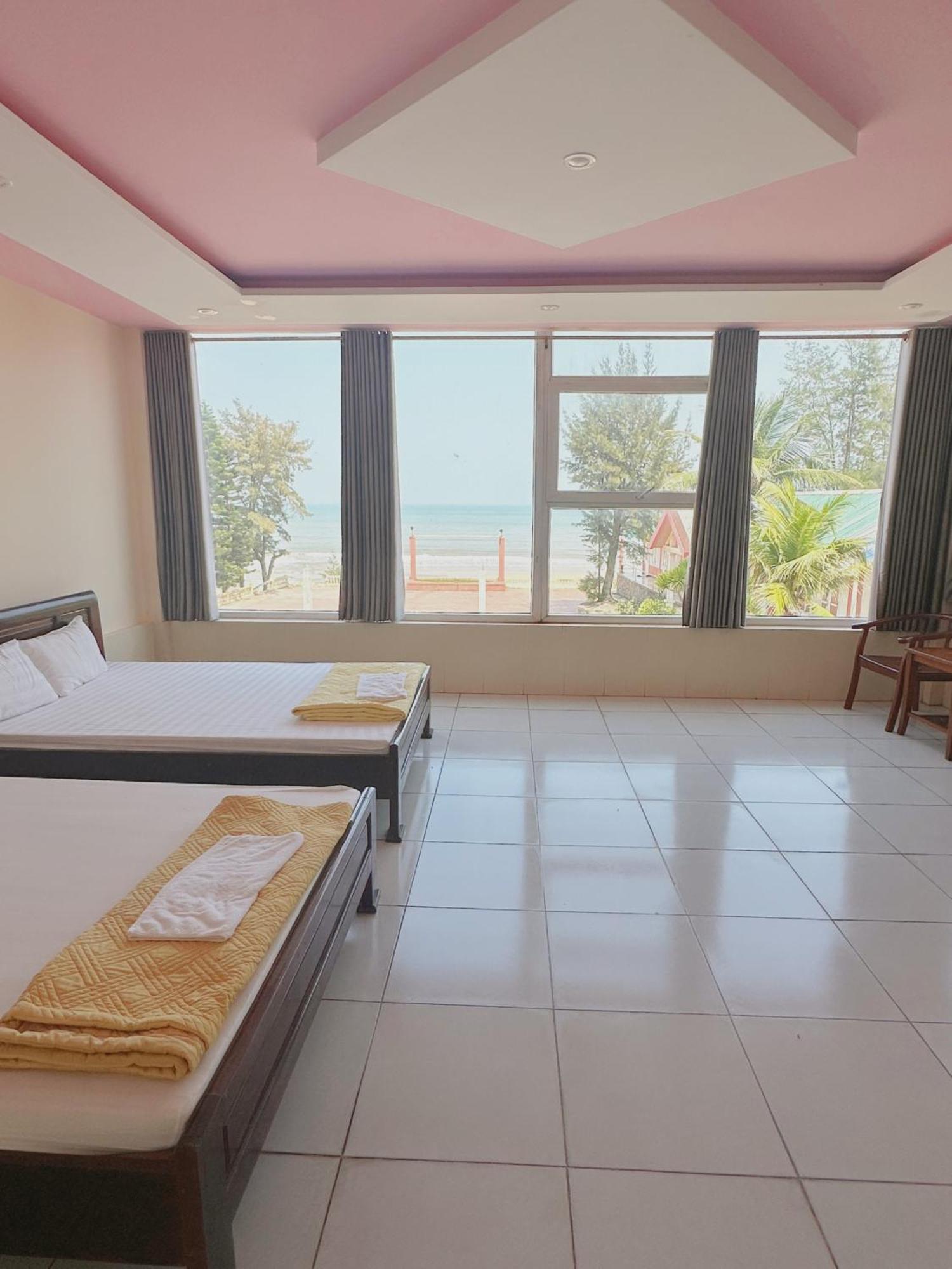Hai Yen Hotel Quang Binh ドンホイ エクステリア 写真
